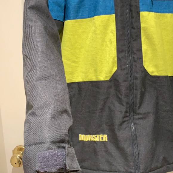 Monster ski jacket - Picture 4 of 9